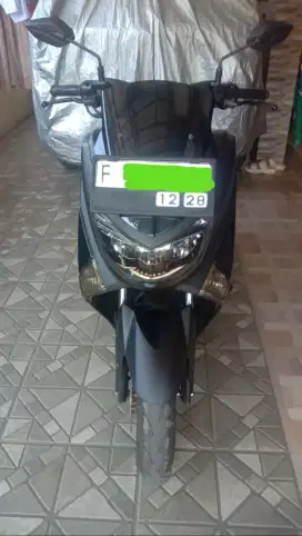 YAMAHA NMAX 2018 HITAM DOFF