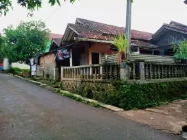 Dijual Rumah/Tempat Usaha/Warung Pinggir Jalan