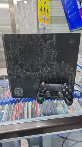 PS4 PRO 1 TB CUH 72 LIMITED EDITION K.H 3