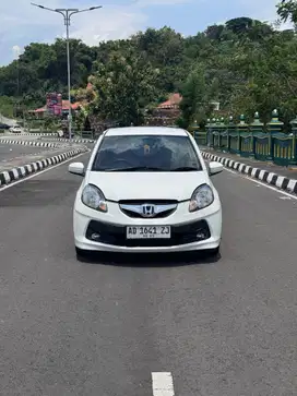 (DP 2 JUTA) HONDA BRIO E 2014 MANUAL