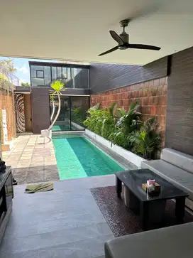 MURAH! Vila Cantik Hanya 850 Meter Dari Pantai Jimbaran!