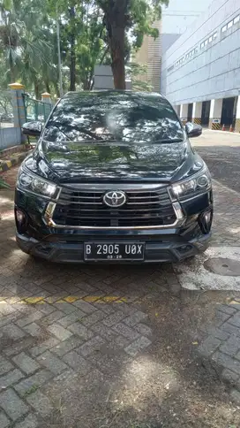 TOYOTA KIJANG INNOVA VENTURER AT 2.4L DIESEL 2021