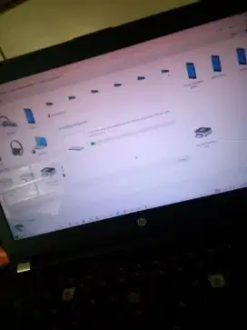 Laptop bekas zaman kuliah merek HP
