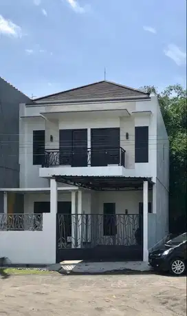 Rumah Cantik di Sendangtirto Berbah