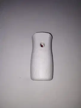 Pengharum ruangan otomatis