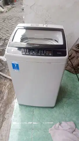 Mesin cuci 1 tabung Aqua