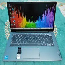 Lenovo ideapad slim 3 i3 1115G4 8GB/256GB FHD backlit