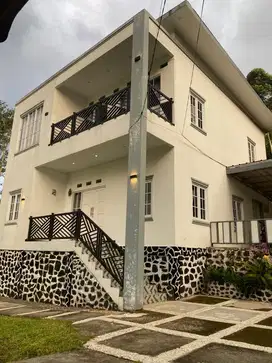 Villa eksotic megah murah