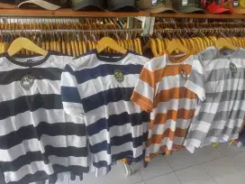 Kaos Garis garis
