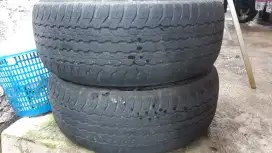 Ban bekas fortuner