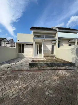 RUMAH MURAH DEKAT BINUS DAN BANDARA