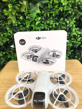 CAMERA DRONE DJI NEO