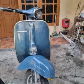 Vespa Super 150 73