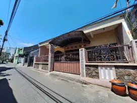 RUMAH DINOYO SIAP HUNI TANAH LUAS DEKAT UB