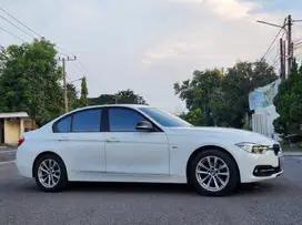 BMW 320i 2016 F30 Sport Full Ori Istimewa.!!