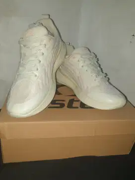 Astec running womens warna cream peach