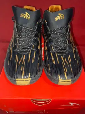 Sepatu futsal lightspeed reborn in