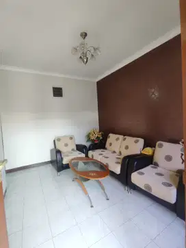 RUMAH WISMA PERMAI BLKG GM DKT SUTOREJO DHARMAHUSADA MANYAR ITS UNAIR