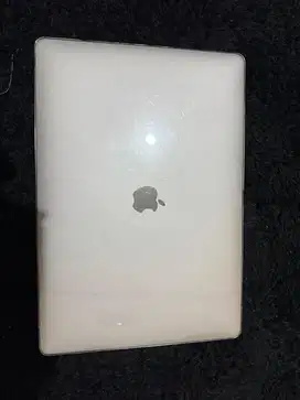 Macbook Pro 15 Retina Touchbar 2017 Silver Grey