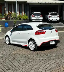 Kia Rio 2014 Bensin