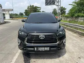 Dijual toyota venturer at diesel 2021 pkaian pribadi