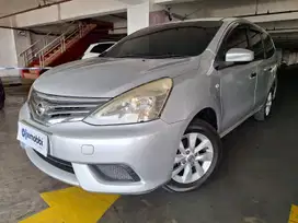 Pajak Panjang - Nissan Grand livina 1.5 SV Bensin-MT 2015