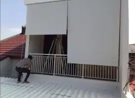 Tirai penahan panas matahari dan hujan termurah