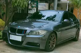 Di Jual BMW 320i E90