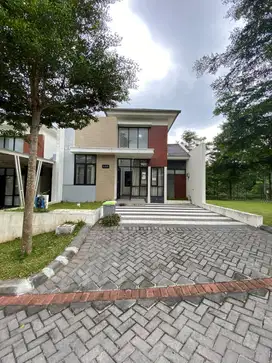 RUMAH DI CITRAGARDEN CITY BURING KOTA MALANG DENGAN TANAH LUAS