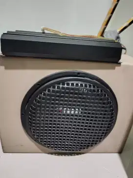 Audio Mobil Subwoofer Full bass (untuk semua mobil)