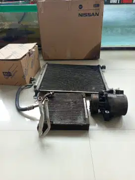Satu set AC Datsun go