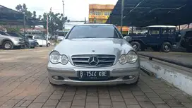 Jual cepat mercy c240 AMG v6 2003 Matic bensin 2.4