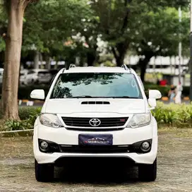 FORTUNER 2.5 VNT TRD AT 2015 LAST EDITION