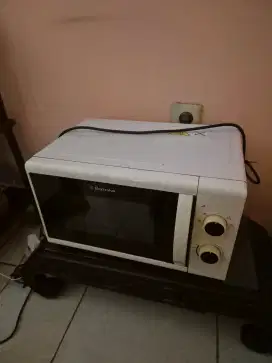 Electrolux microwave