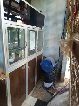 Set perlengkapan air minum isi ulang RO