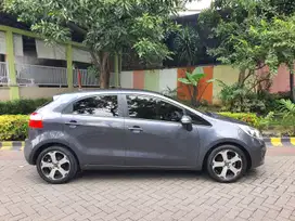 Dp 8 jt Kia Rio Manual  2013 Grey