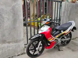 Suzuki satria hiu 2004
