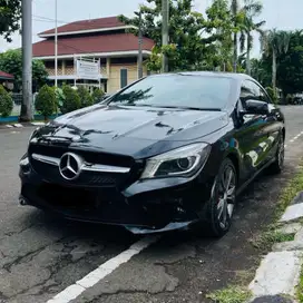 (CASH) Mercedes Benz CLA200 2014