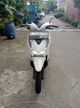 Dijual motor Honda Beat CBS 2020