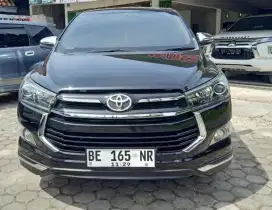 INNOVA 2.4 VENTURER MATIC DIESEL 2019