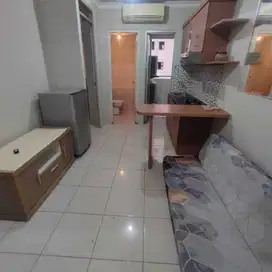 Dijual Apartemen Kelapa Gading Nias 2 Kamar Furnish SHM Lantai Rendah