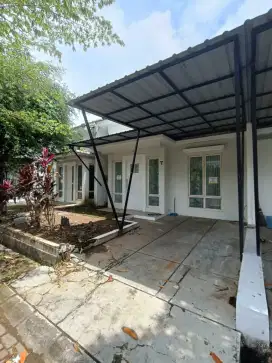 Di sewakan Rumah siap huni