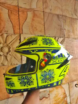 AGV K1 Yellow Valentino Rossi 46 Original (MULUS & MOTIF FAVOURITE)