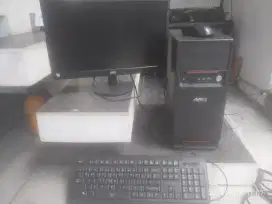 2 PC 2 monitor LED 17inch core i3 ram 4