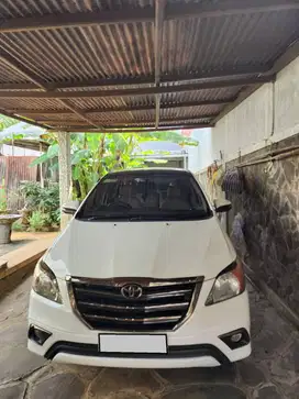 Kijang Innova Tipe G Tahun 2005 Model 2013 Warna Putih Tangan Pertama