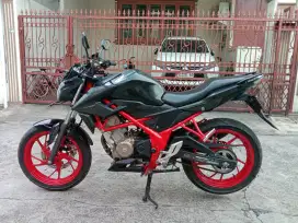 Honda CB 150 R LED tahun 2016.
