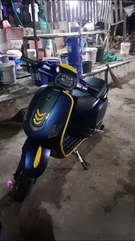 Saya mau jual sepeda motor listrik uwinfly t3 pro