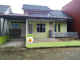 Dijual Rumah di Perumahan Britain House Alamanda, Marpoyan, Pekanbaru