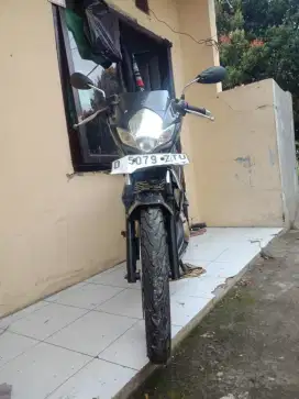 Jual cepat satria Fu 2010 ss kumplit pajak isi stater jalan orisinil