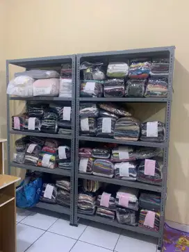 Cari Karyawan Laundry Sawangan - Ada mess
